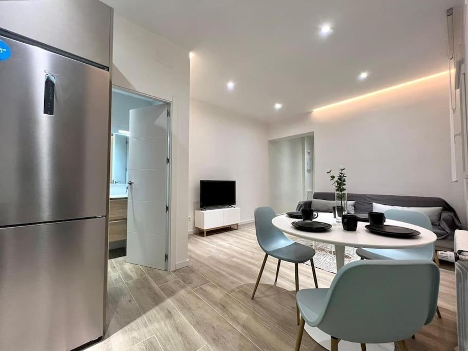 Appartamento Excelente Piso En Barrio Salamanca! Madrid Esterno foto