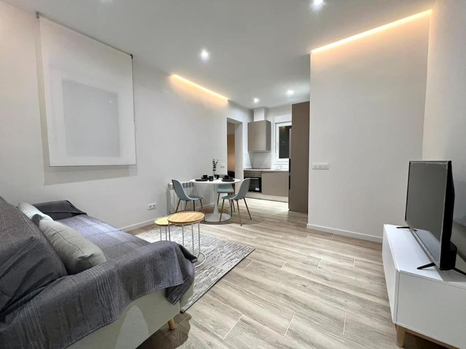 Appartamento Excelente Piso En Barrio Salamanca! Madrid Esterno foto